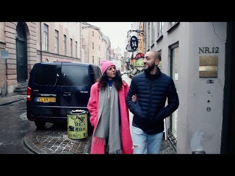 Halal Bal Julekalender 8 Dec - Elham Og Ali