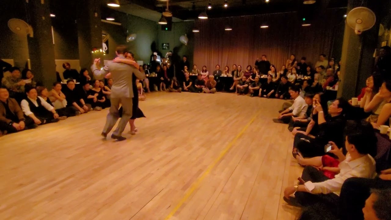 Video thumbnail for Gianpiero Galdi & Lorena Tarantino -(장삐에로 y 로레나) 2