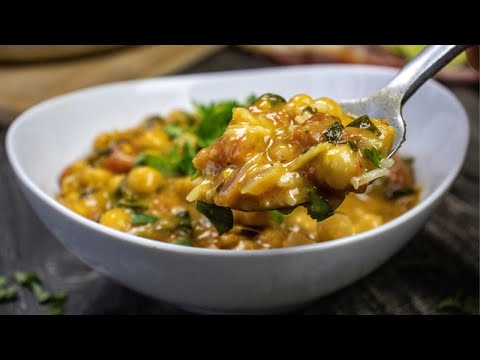 20 MINUTE Creamy Chickpea Curry | ONE-POT RECIPE