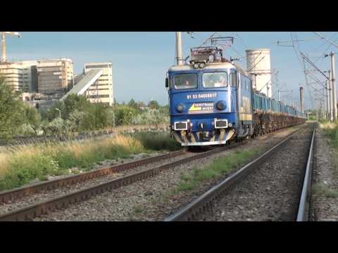 Tren de marfa GFR cu EA861 si 30 de vagoane cu piatra trece pe la CET Suceava - 15.07.2016