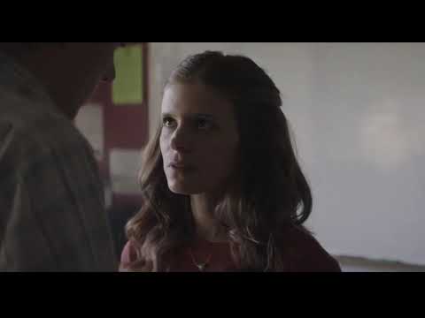 A Teacher / Kiss Scene — Eric and Claire (Nick Robinson and Kate Mara)