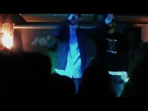 Charly Efe y Suit Soprano-Retales (directo)