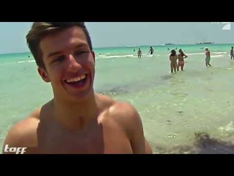 Tim Gabel - also ja hier ein paar nette Mädels öhehehe