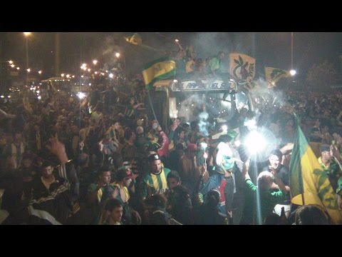 "Recibimiento Jugadores Aldosivi de Primera 16-12-2014 (06)" Barra: La Pesada del Puerto &bull; Club: Aldosivi