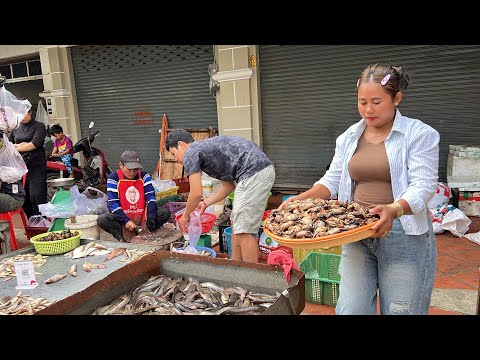Exploring Cambodian Market Street Food Tour - Amazing Place ! The Best Fresh Food of the Year 