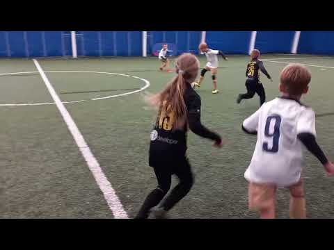 PP - AKADEMIA POGOŃ SZCZECIN II - OKS R-FOOTBALL GOLENIÓW - 1.10.2022 - cz.1