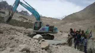 preview picture of video 'Karakorum Highway KKH Expension-2009'