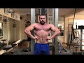 Flexing in the gym / Muscle update