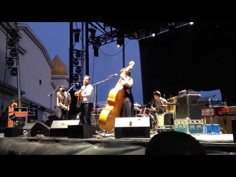 Nothing to Show For (Live)- Nathaniel Rateliff