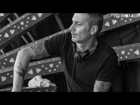 Citizen Kain Feat. Aves Volare - Stultum (TECHNO-2220)