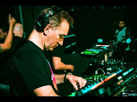 Paul van Dyk - Live @ Gatecrasher Summer Sound System, Oxford 17.06.2001