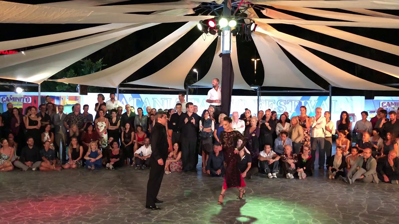 Video thumbnail for Alejandra Hobert e Adrian Veredice show, Catania Tango Festival 2018