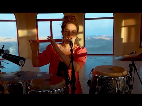 Liron Meyuhas / מים רבים - לירון מיוחס ( Many waters )