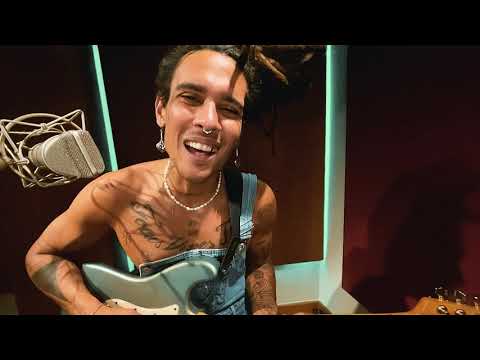Nunca Parei De Dançar - SóCiro