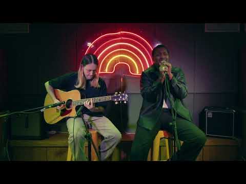 Mopiano - Love is a Trap (Live at Lykke)