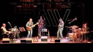 Concert du groupe On the Raw