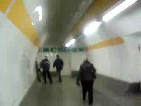 Prague: Můstek changing metro station / přestupní stanice Můstek