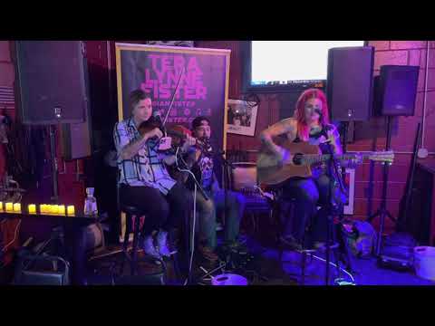 Tera Lynne Fister, Seddie Bistodeau, & Tyler Parkey. The Bent Wrench Roadhouse - October 2nd