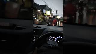 Download lagu nyetir mobil Avanza sore hari di saat hujan mp3