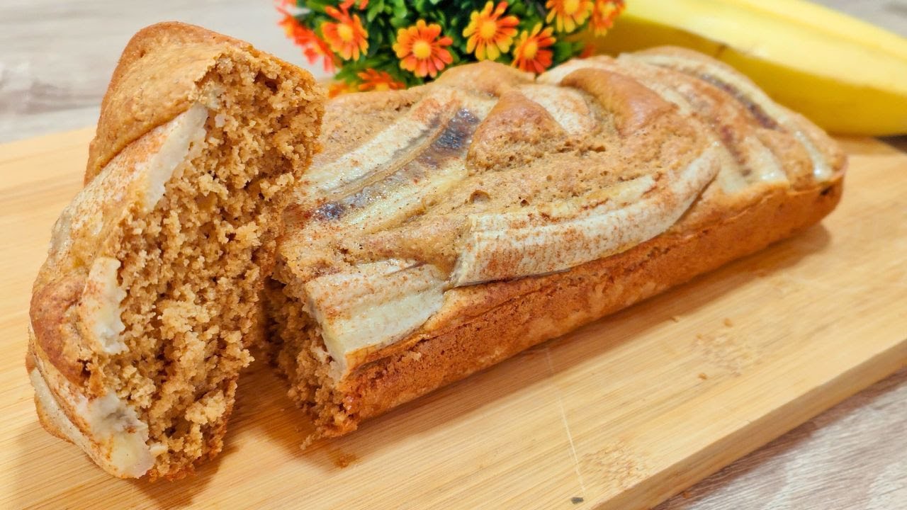 SEM LEITE: Receita de Bolo de Banana Saudável - Fácil de preparar