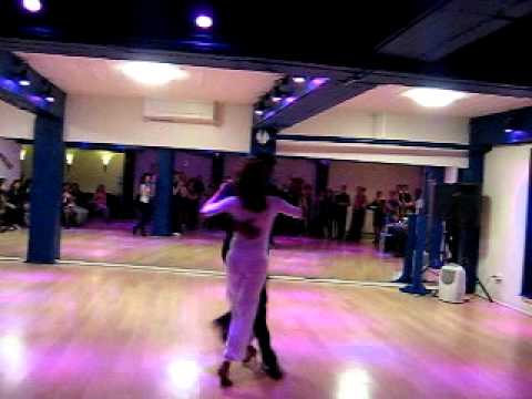 20101127 Samba de Gafieira Sheila y Chocolate Brussels.AVI