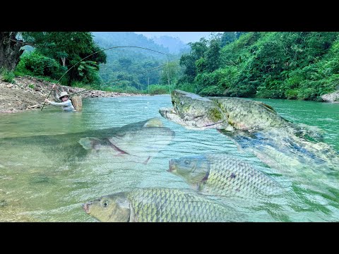 FULL VIDEO Traditional Fishing Skills - 100 Days Single Mother Catches Giant Fish Using Bamboo Tube