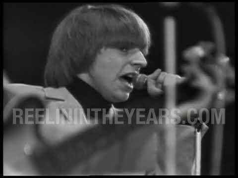 The Yardbirds • “Train Kept-A Rollin'/Shapes Of Things” • 1966 [Reelin' In The Years Archive]