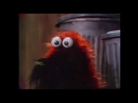 Muppet Songs: Monster Trash Can Dance