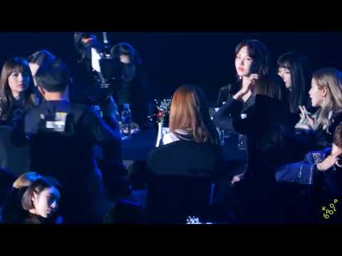 블랙핑크 (BLACKPINK),레드벨벳 (Red Velvet) BTS_DNA 무대 리액션 Reaction 직캠 Fancam (2018 서울가요대상)