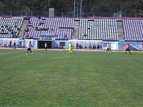 Filipas e si-n atac, si-n aparare!