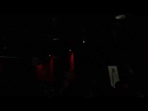 Priku playing Afriqua - Chronic Cool