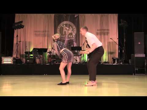 2012 ILHC Lindy Hop Classic Pro - Pontus Persson & Isabella Gregorio