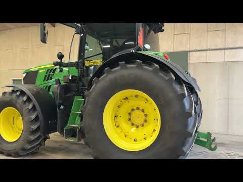 Video: John Deere 6195R tractor 1