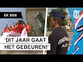 Oranjefans van standbeeld gejaagd door Hongaarse politie