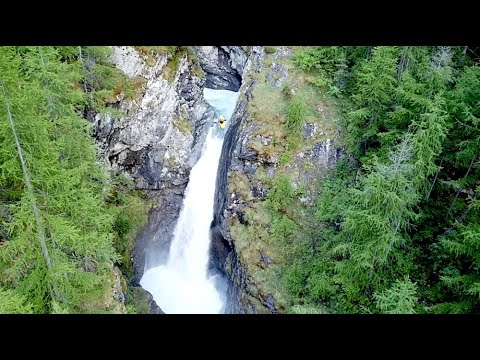 Kayakers Drop 20m Waterfall in the French Alps - Cascade des Oules