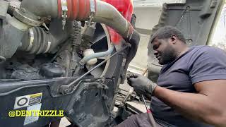 Replacing Belt Tensioner, Idler Pulley And Fans Belts On 2019 Kenworth T680 | Peterbilt | Paccar