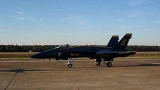 preview picture of video 'The Blue Angels taxi for departure from LRAFB'