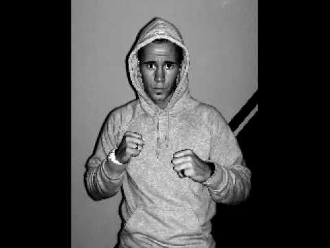 Donnie Cazo - Ich bin noch am Leben ( Ghetto Examen , "Egal ob Fußballer, Rapper oder Kickboxer")