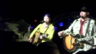 Toby Keith Camp Arifjan 2011 Pt11 Ballad of Balad/Runnin Block