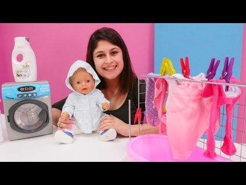 Ayşe Gül’e kıyafet alıyor. Bebek bakma oyunları