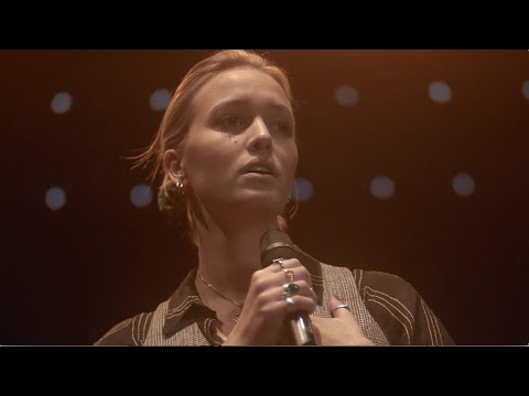 Resa Saffa Park - Little Darling (Live)