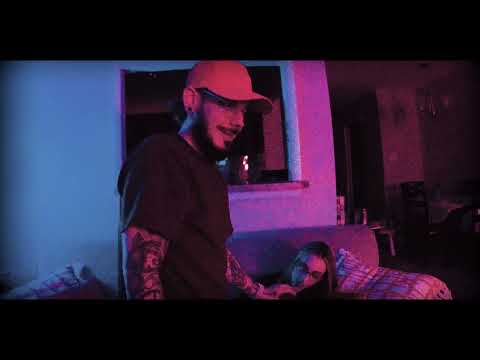 WEAKDAZE - WOYL (OFFICIAL MUSIC VIDEO)