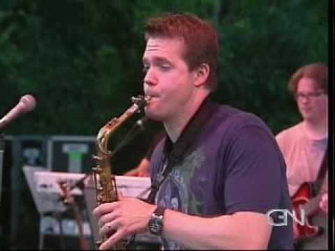 Smooth Jazz Sax - Grady Nichols performs 