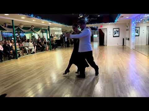 El Viejo Vals - Charlo 2/3 Adrian Veredice & Alejandra Hobert Tango Argentino