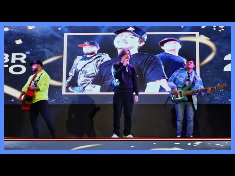 En Menos De Un Minuto - (En Vivo) - T3R Elemento - DEL Records