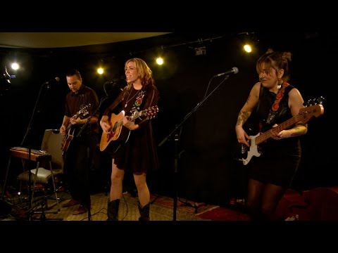 Amanda Rheaume Trio - Passed Down The Line