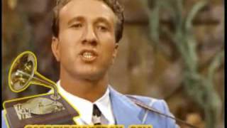 Live Version of Marty Robbins singing Singing the Blues (B) - High Quality (HQ)