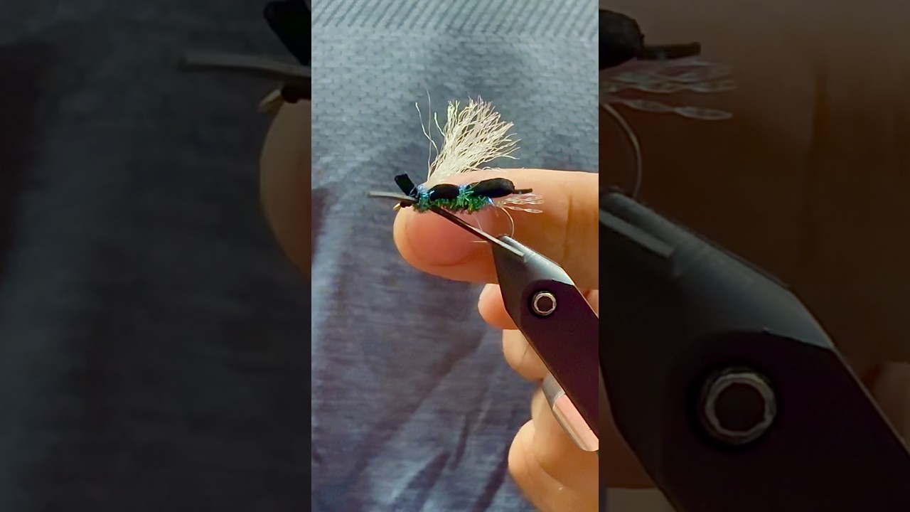 Mini chubby Chernobyl! Highly effective dry fly pattern- #flies #flytying #flyfishing