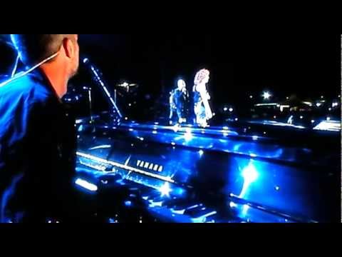 Fiorella Mannoia e Giuliano Sangiorgi - Anna e Marco - A Lucio Dalla - Campovolo (Reggio Emilia)