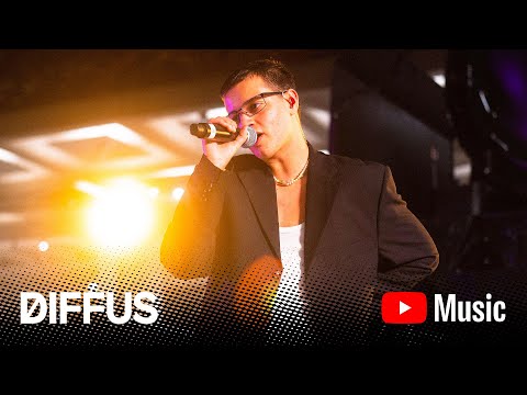 Mavi Phoenix - snooze (Live at Technisches Museum Wien) | DIFFUS